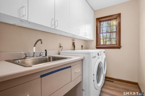 160 Woods Way Drive Southbury CT 06488