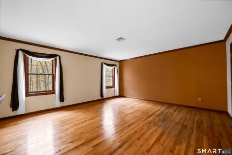 160 Woods Way Drive Southbury CT 06488