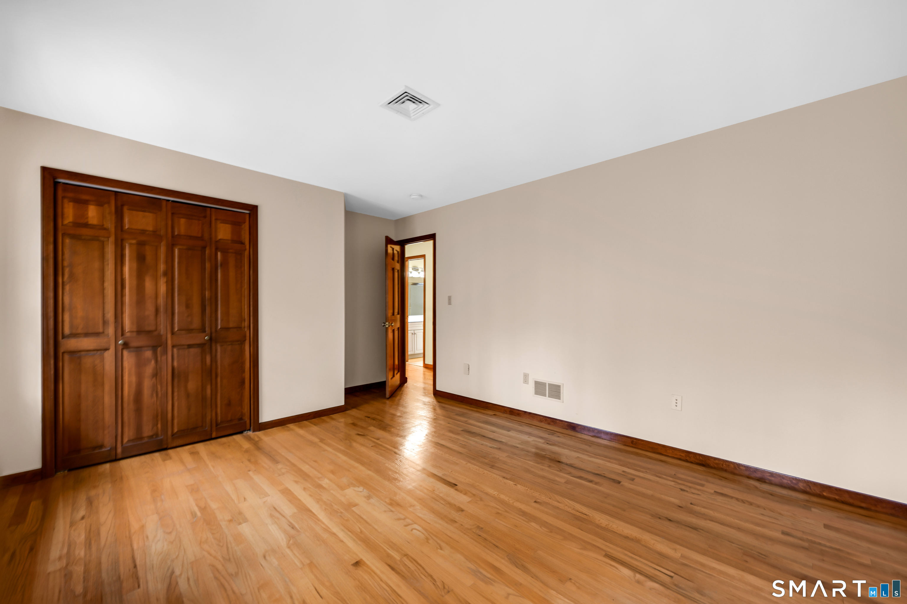 160 Woods Way Drive Southbury CT 06488