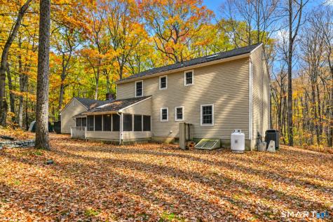 160 Woods Way Drive Southbury CT 06488