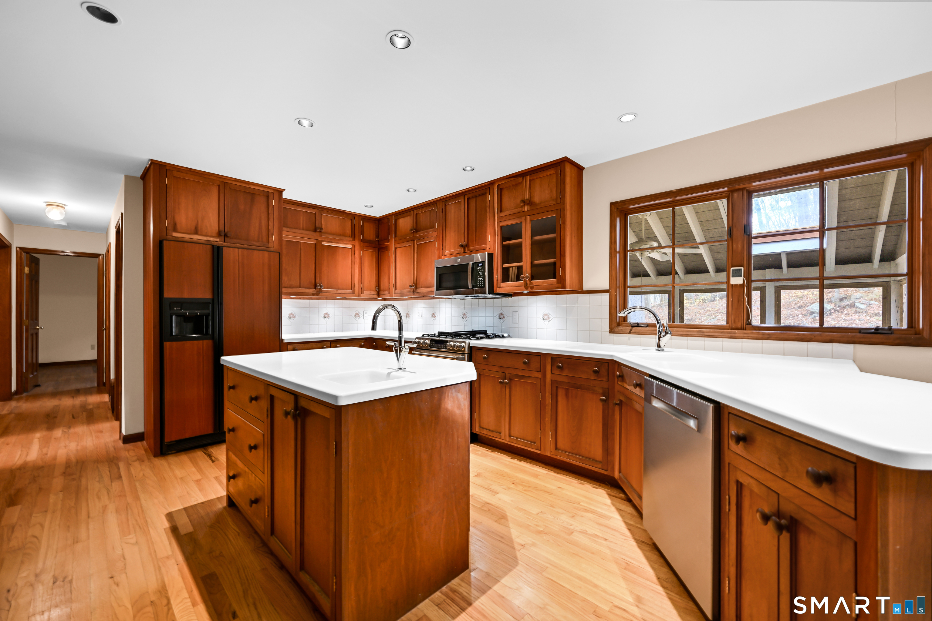 160 Woods Way Drive Southbury CT 06488