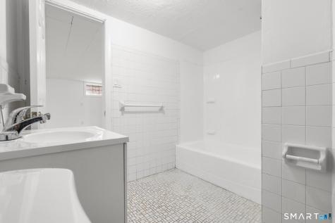 215 Wellington Street Stratford CT 06615
