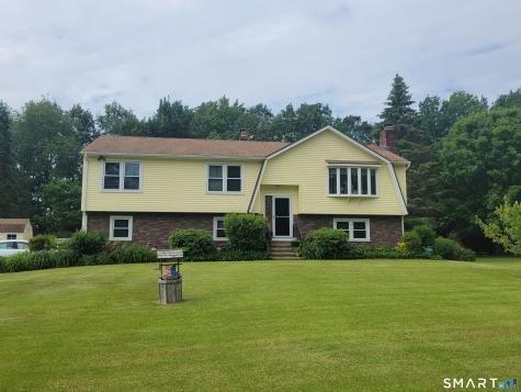 6 Sunnyside Drive North Branford CT 06471