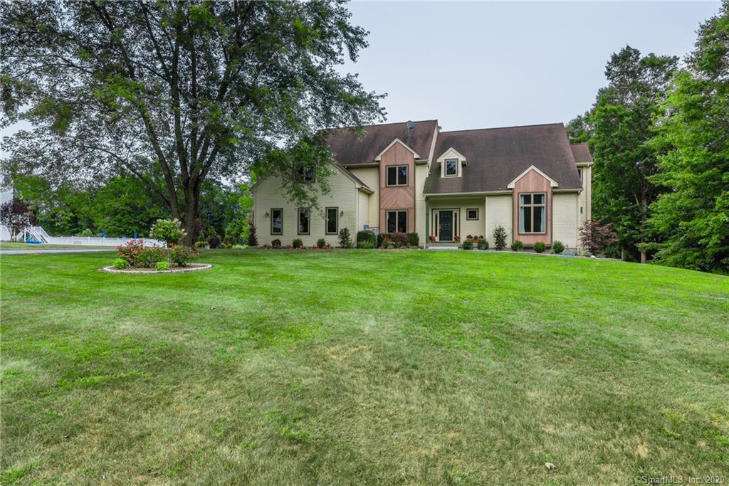 33 Emerald Glen Lane Salem CT 06420