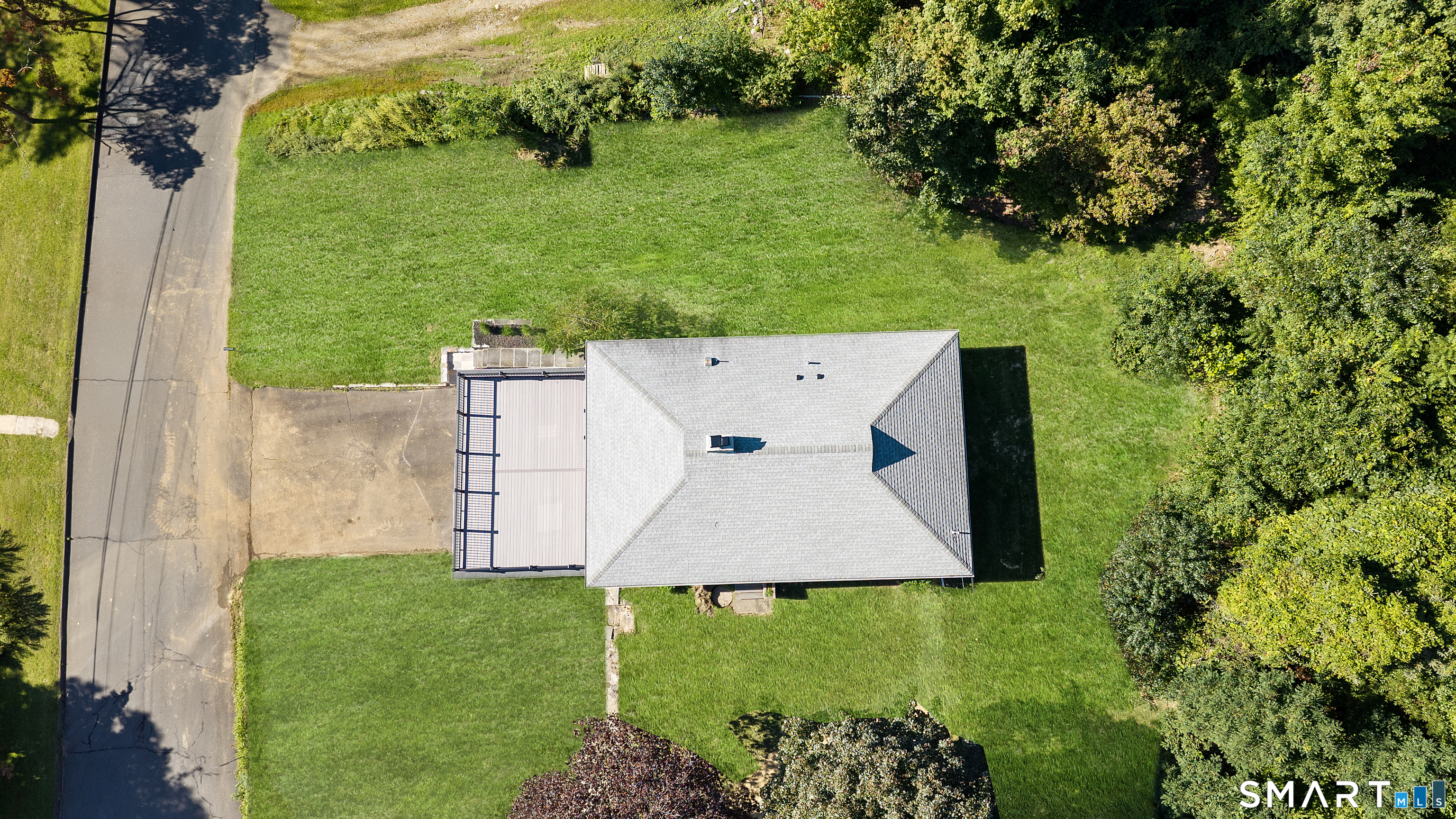 10 Jeanette Road Danbury CT 06811