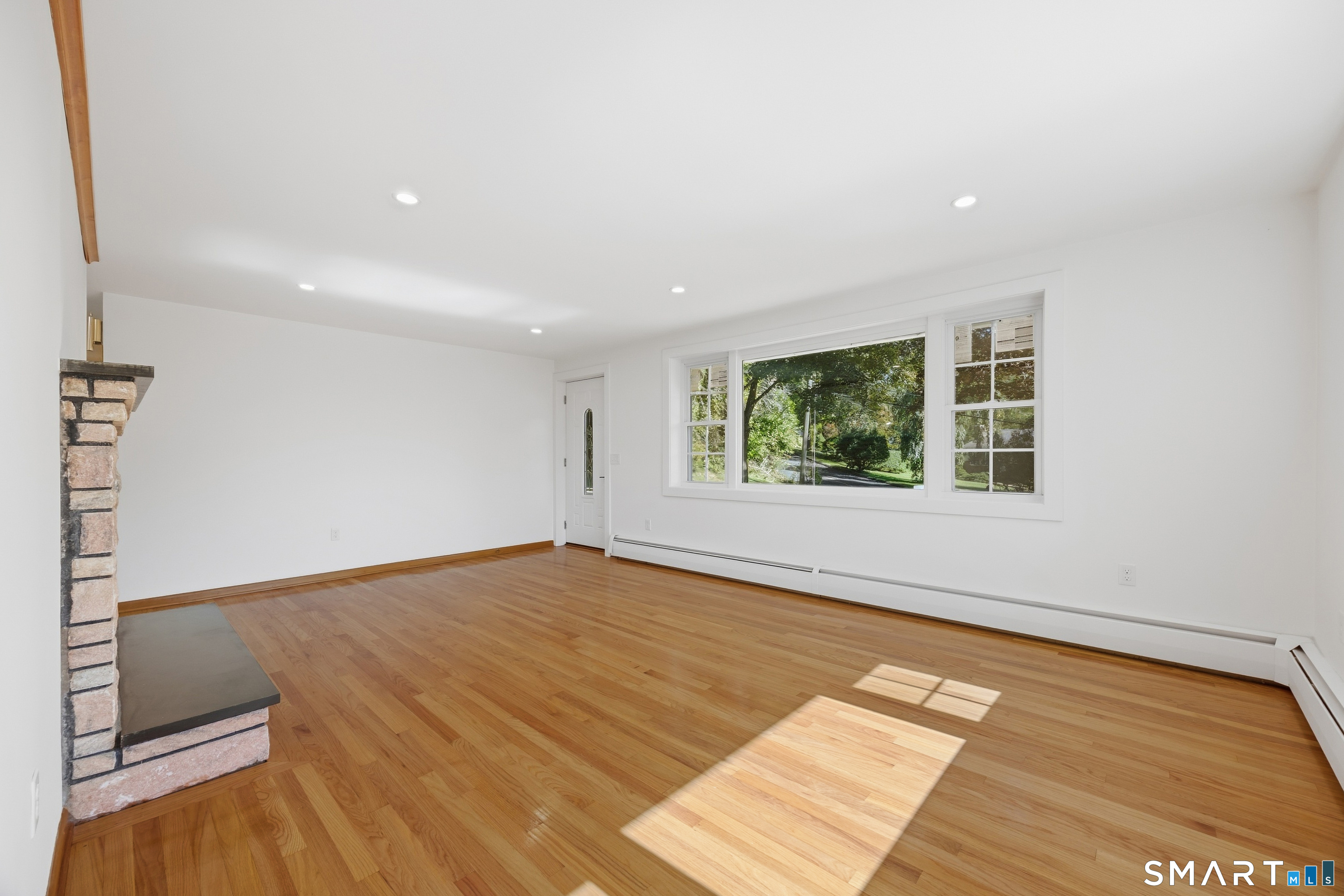 10 Jeanette Road Danbury CT 06811