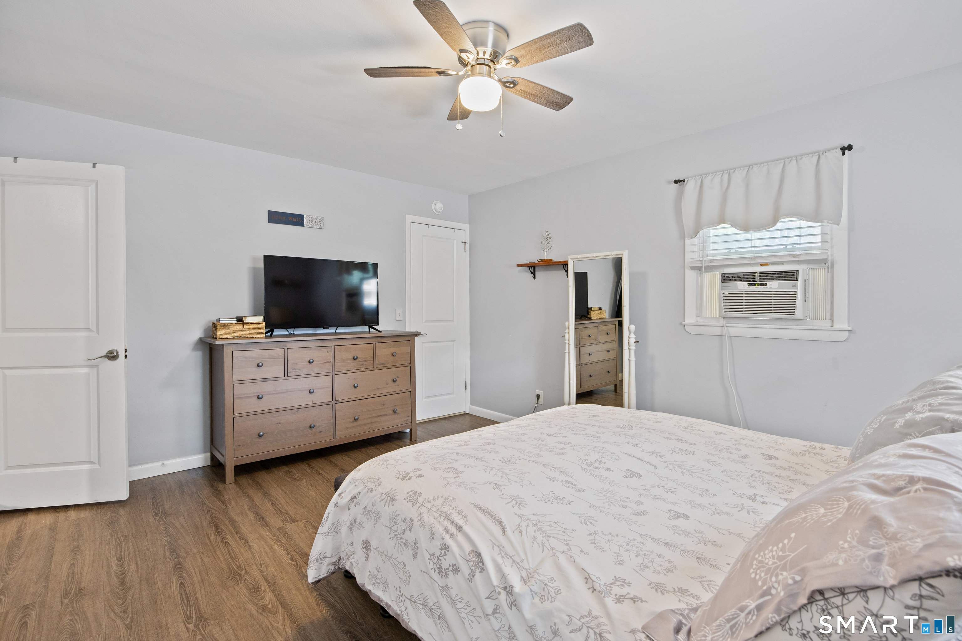 41 Clyde Street Watertown CT 06779