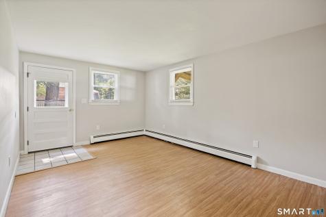 41 Clyde Street Watertown CT 06779