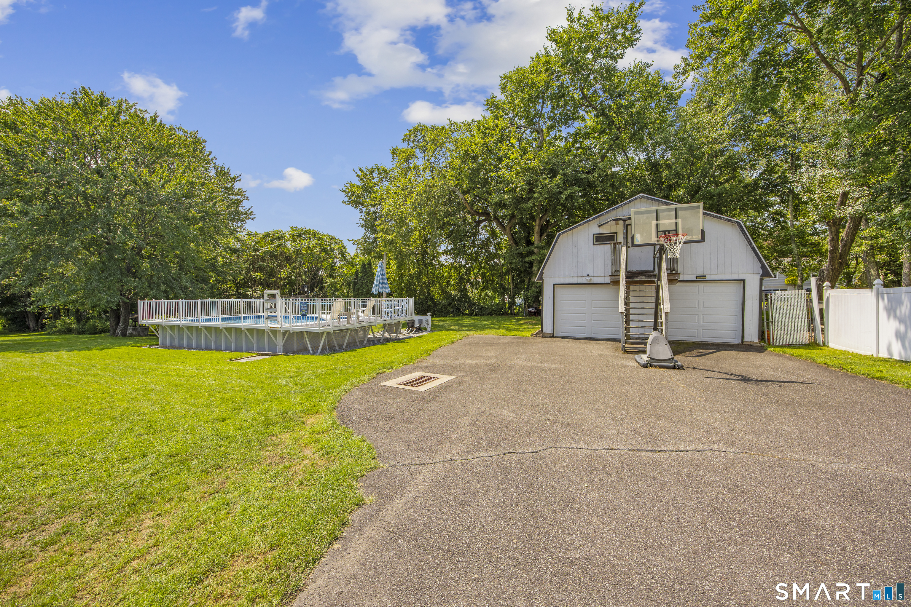 41 Clyde Street Watertown CT 06779