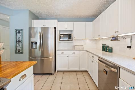 41 Clyde Street Watertown CT 06779