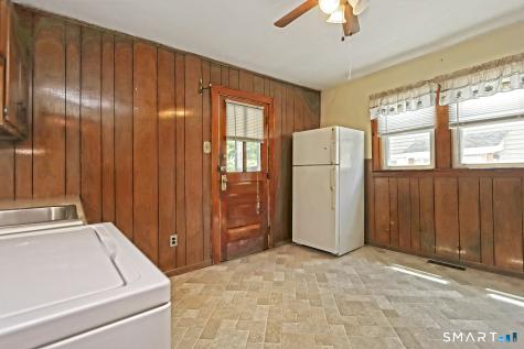 293 Pleasantview Avenue Bridgeport CT 06606