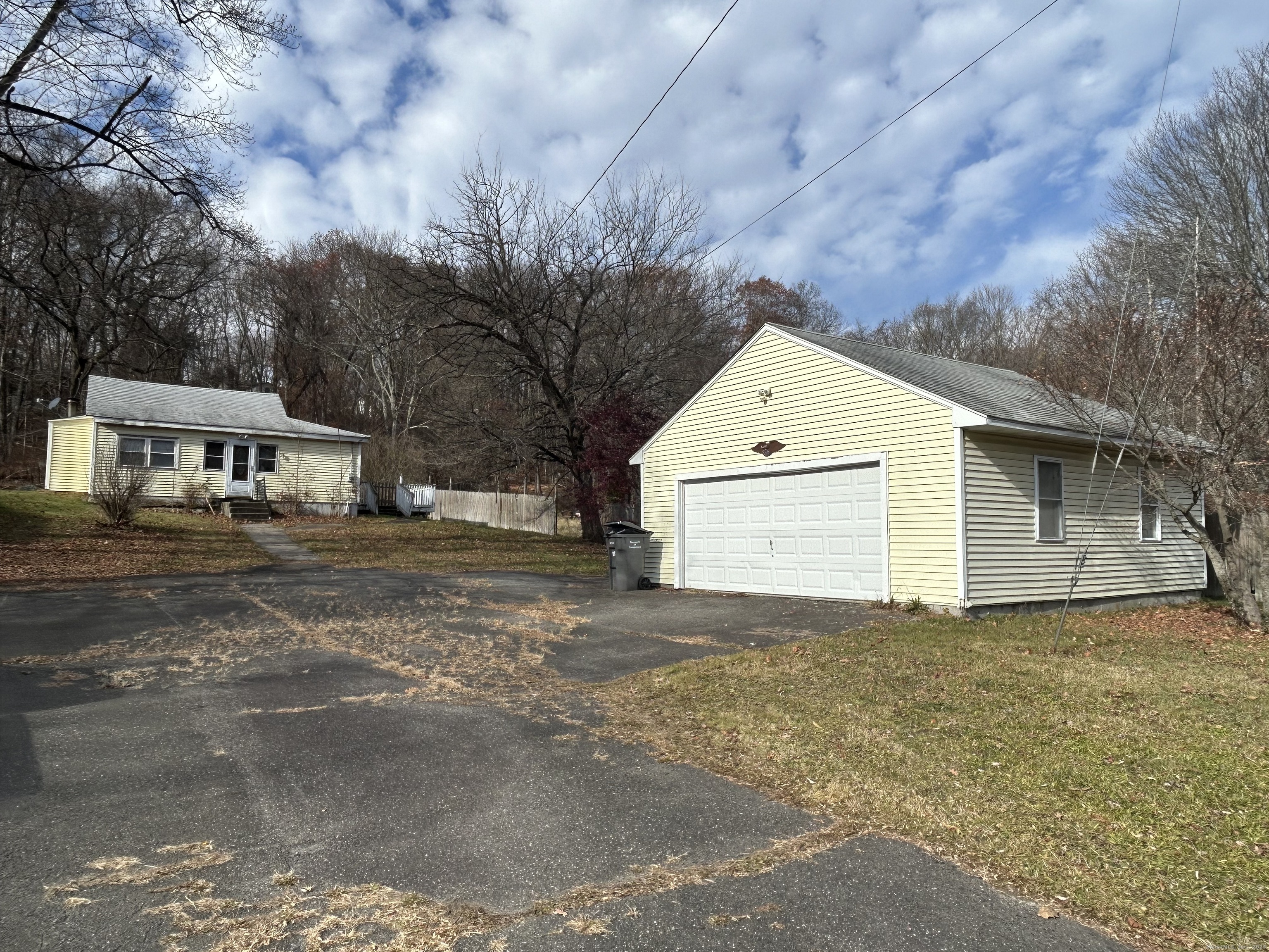 236 Union City Road Naugatuck CT 06770