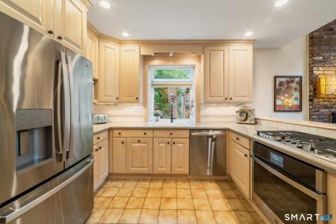 228 Hilltop Drive Southington CT 06489