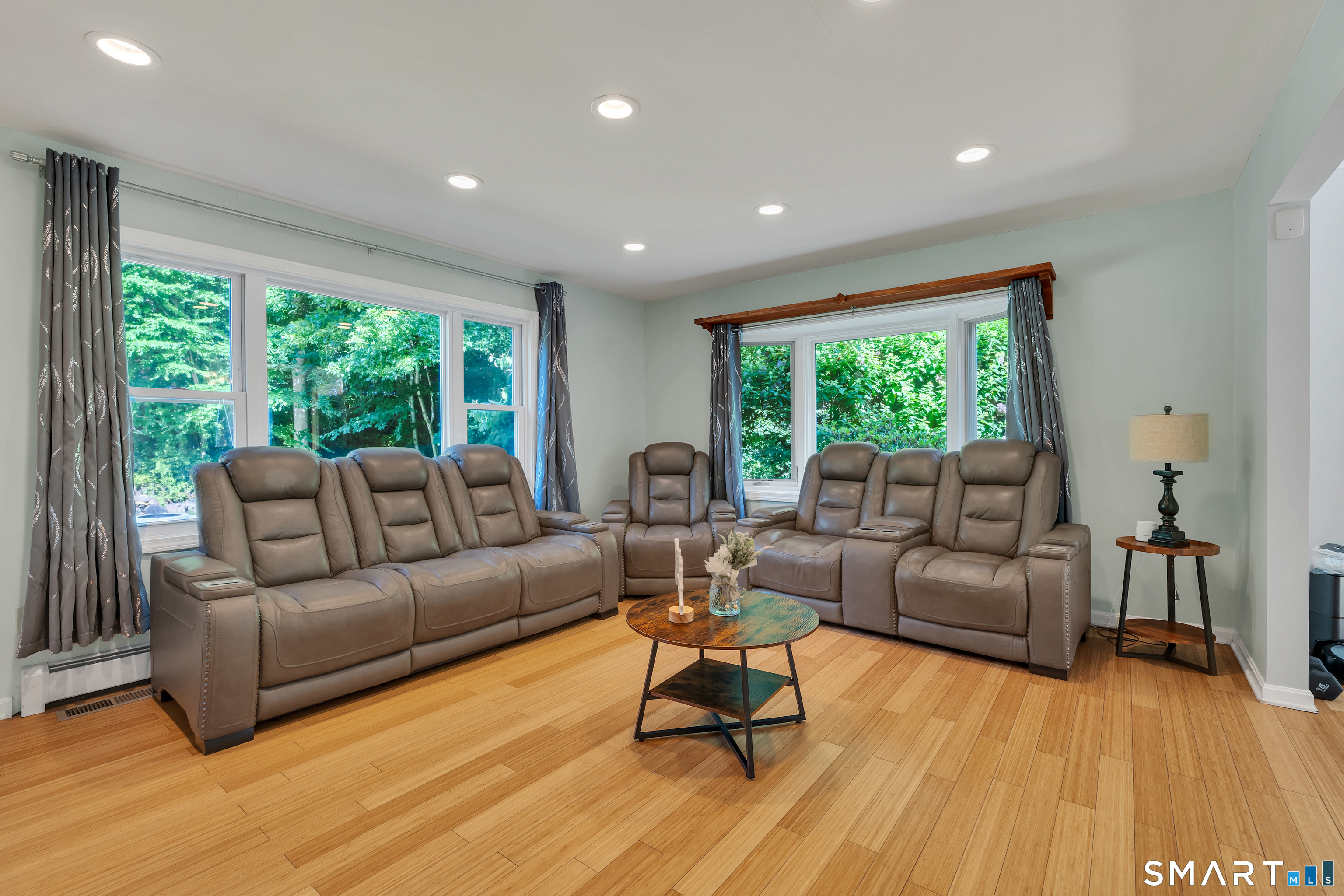 27 Ortega Drive Montville CT 06370