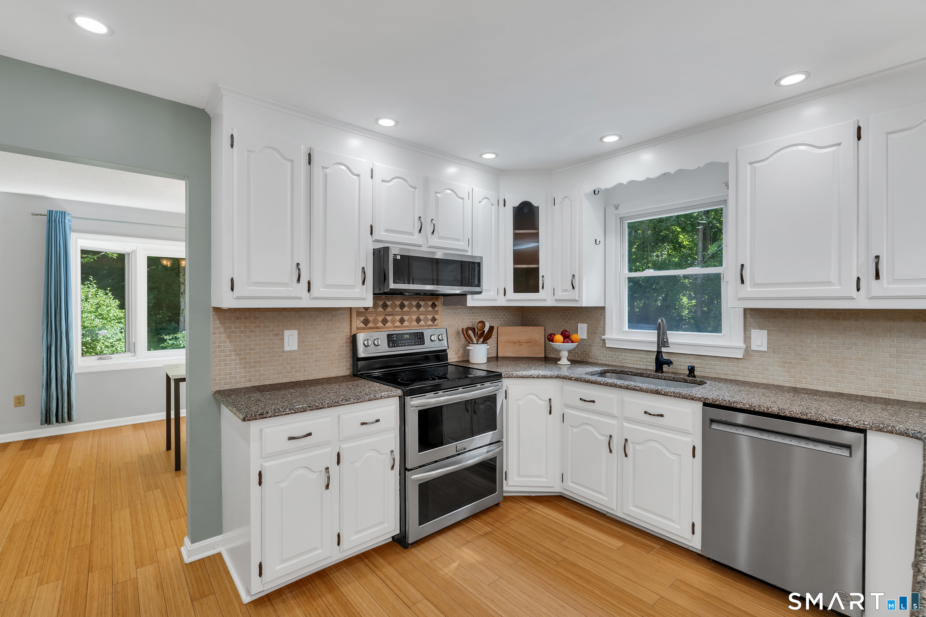 27 Ortega Drive Montville CT 06370