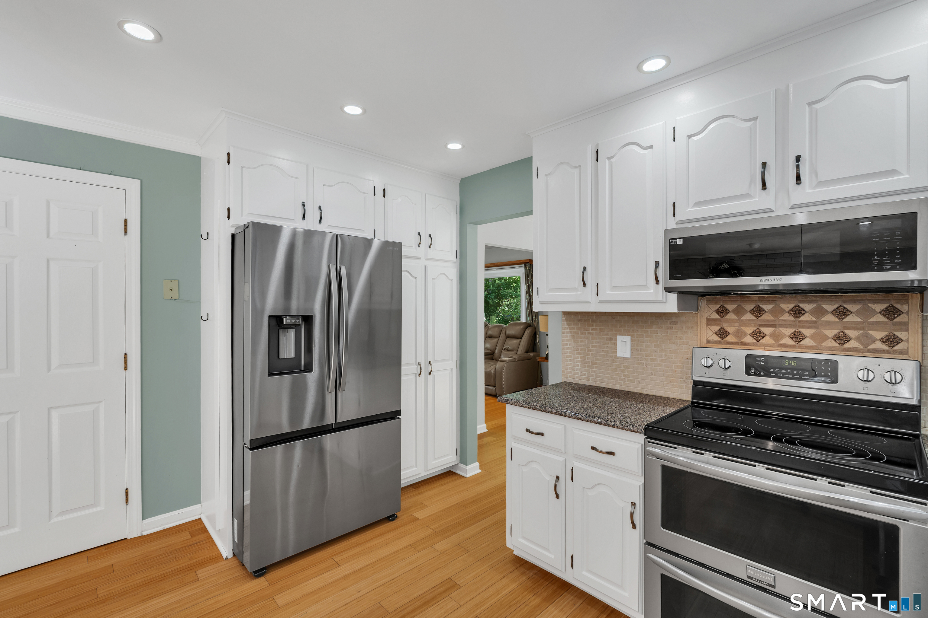 27 Ortega Drive Montville CT 06370