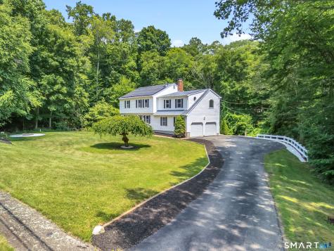 27 Ortega Drive Montville CT 06370
