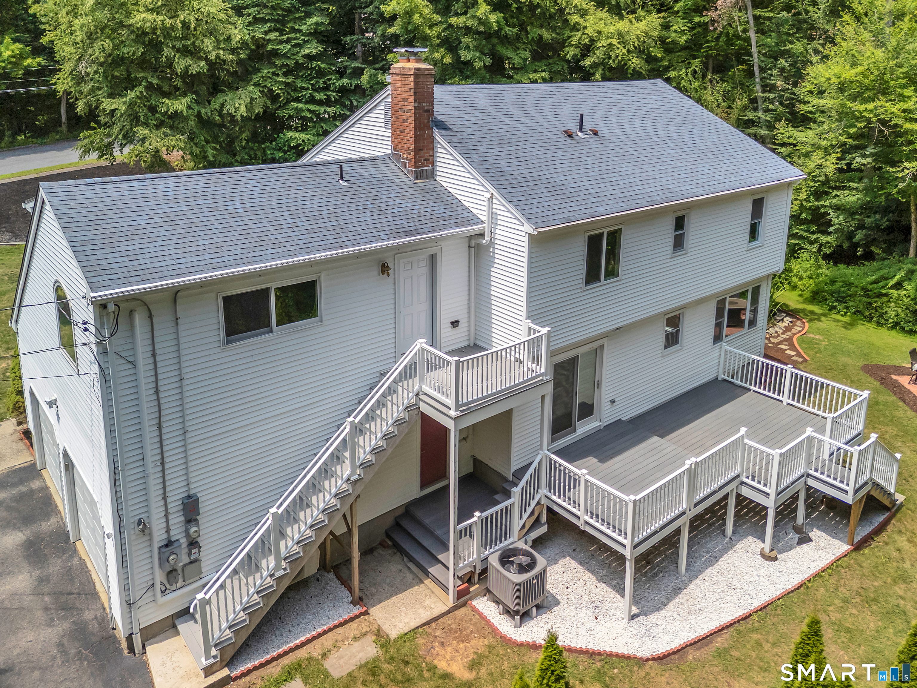 27 Ortega Drive Montville CT 06370