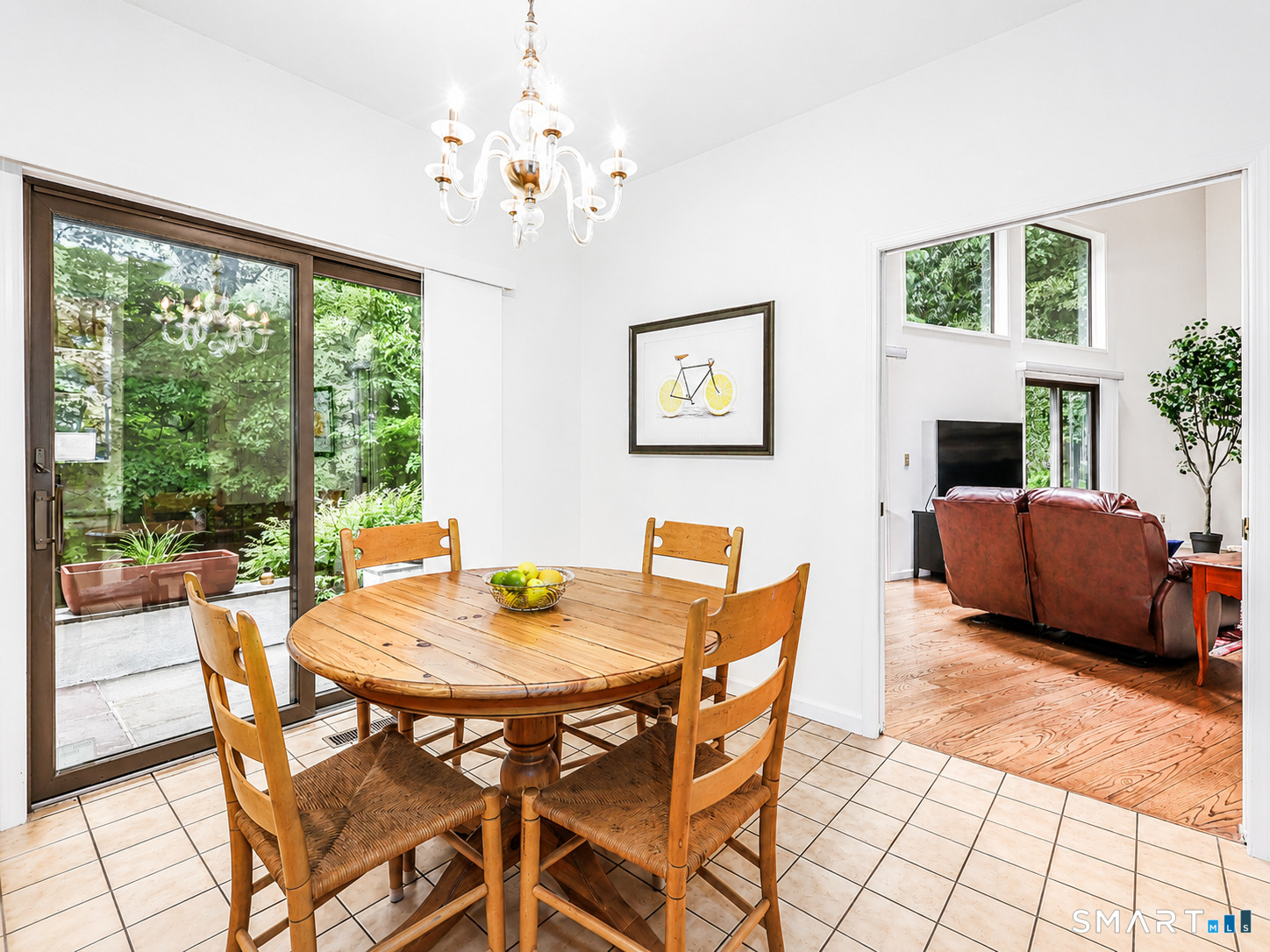 5 Dry River Court Redding CT 06896