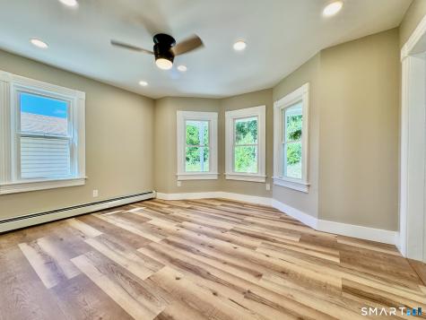 9 Daniel Street Norwich CT 06360