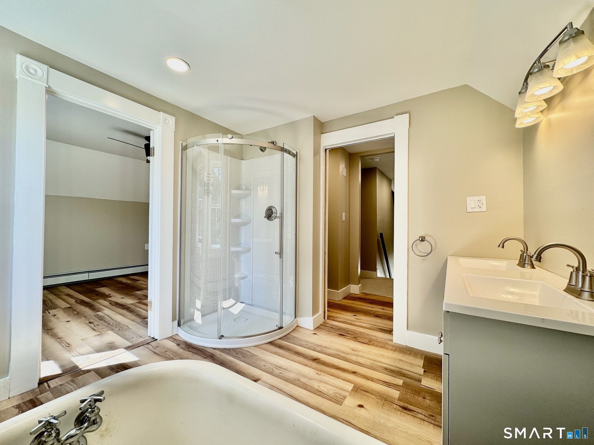 9 Daniel Street Norwich CT 06360