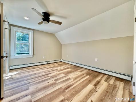9 Daniel Street Norwich CT 06360