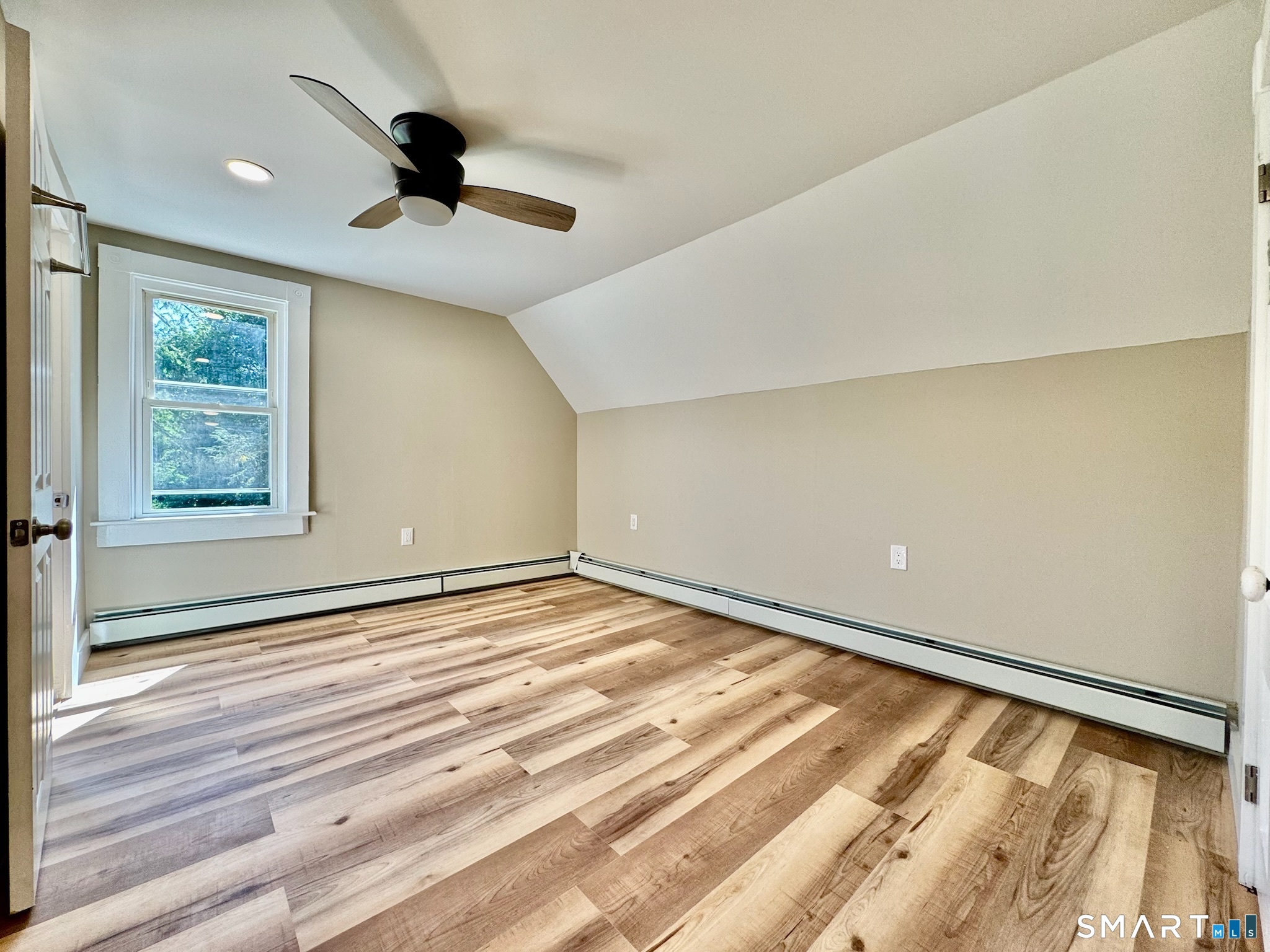9 Daniel Street Norwich CT 06360