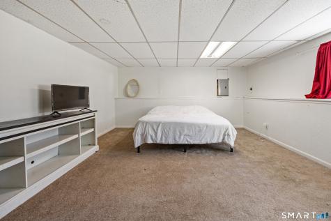 141 Old Coach Highway Hamden CT 06514