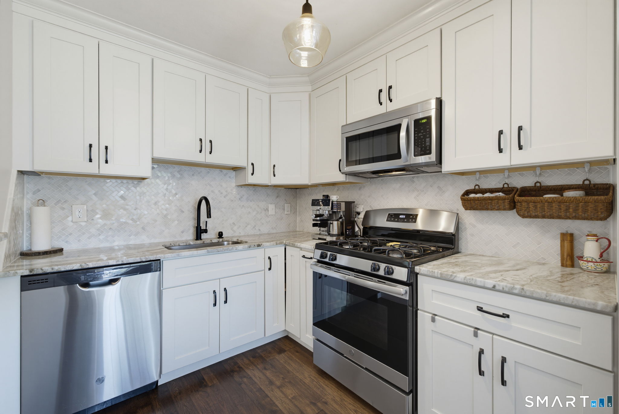 88 Lawncrest Drive Southington CT 06489