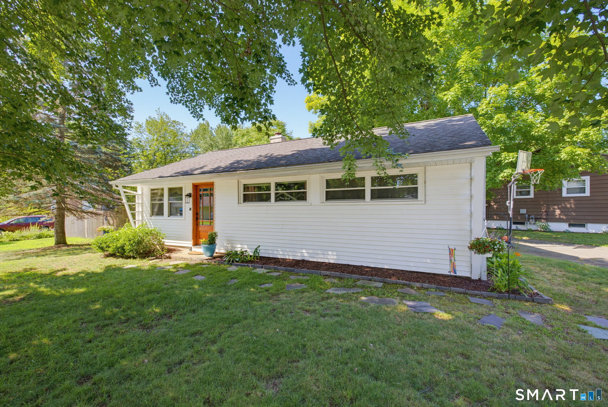 88 Lawncrest Drive Southington CT 06489