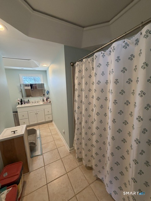 438 Clement Lane Orange CT 06477
