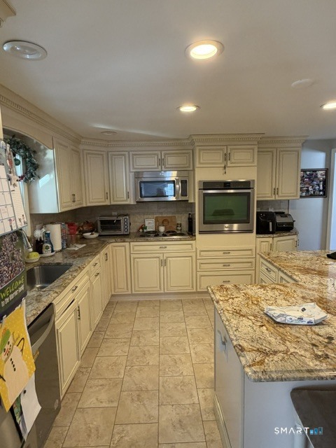 438 Clement Lane Orange CT 06477