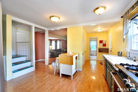 106 Cobblestone Way Windsor CT 06095