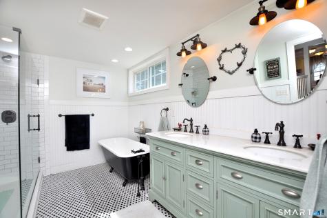 106 Cobblestone Way Windsor CT 06095