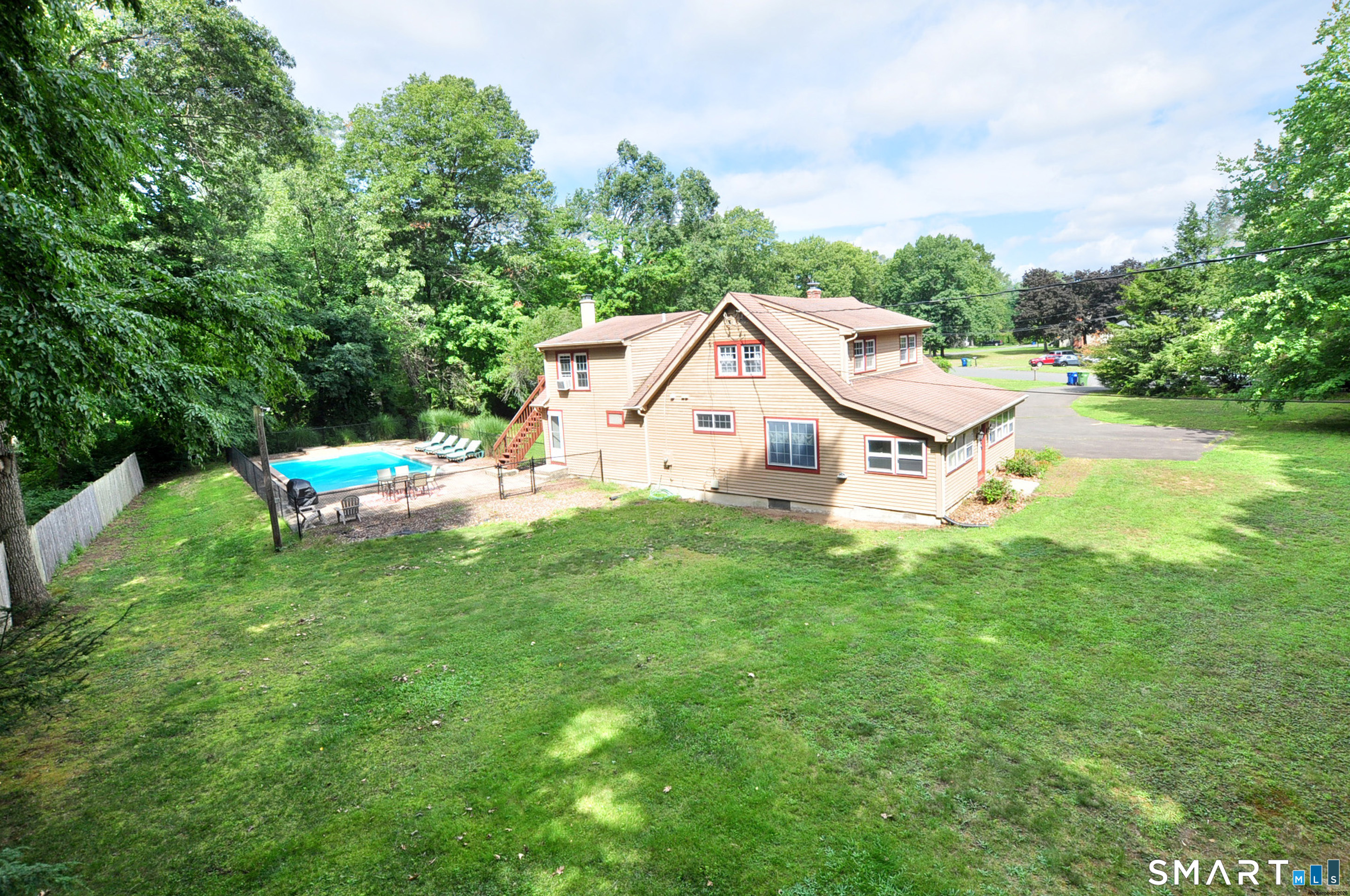 106 Cobblestone Way Windsor CT 06095
