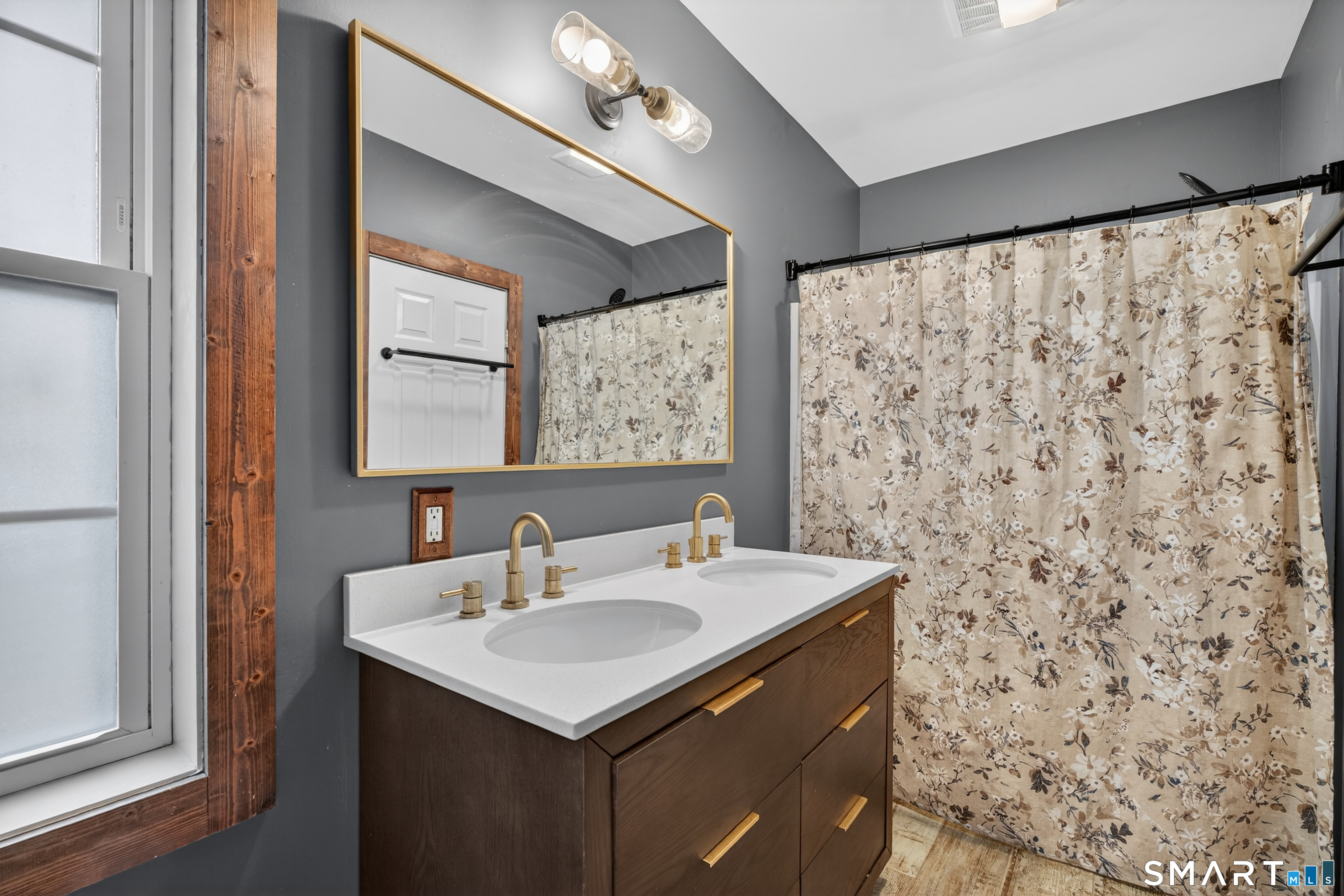 88 Ironworks Road Clinton CT 06413