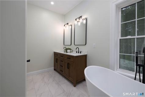 124 Nooks Hill Road Cromwell CT 06416