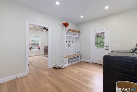 124 Nooks Hill Road Cromwell CT 06416
