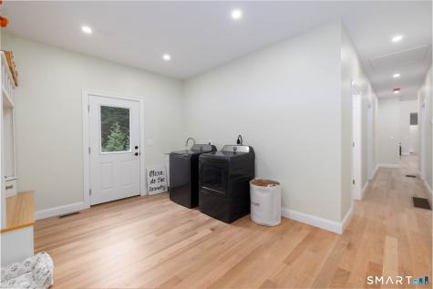 124 Nooks Hill Road Cromwell CT 06416