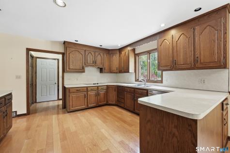 43 Windtree East Torrington CT 06790