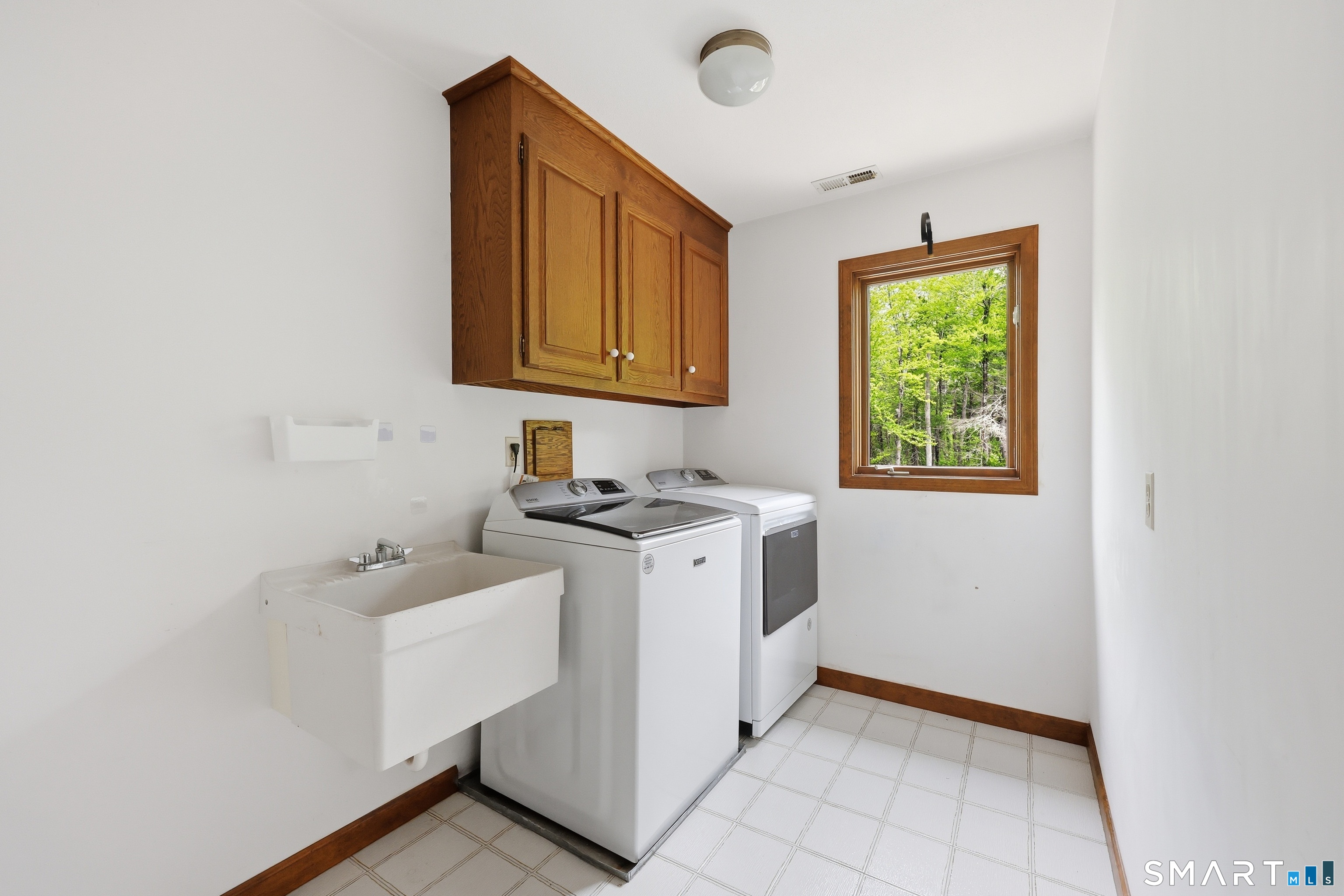 43 Windtree East Torrington CT 06790
