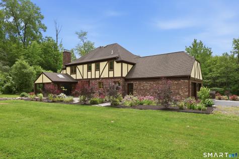 43 Windtree East Torrington CT 06790