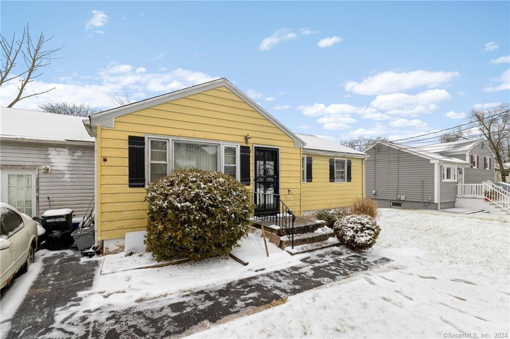 22 Enfield Street West Haven CT 06516