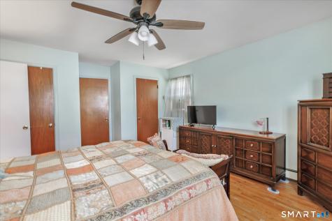 44 Meadowbrook Road Danbury CT 06811