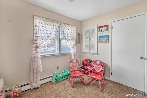 44 Meadowbrook Road Danbury CT 06811
