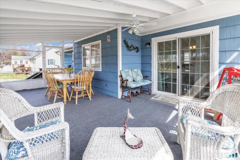 44 Meadowbrook Road Danbury CT 06811