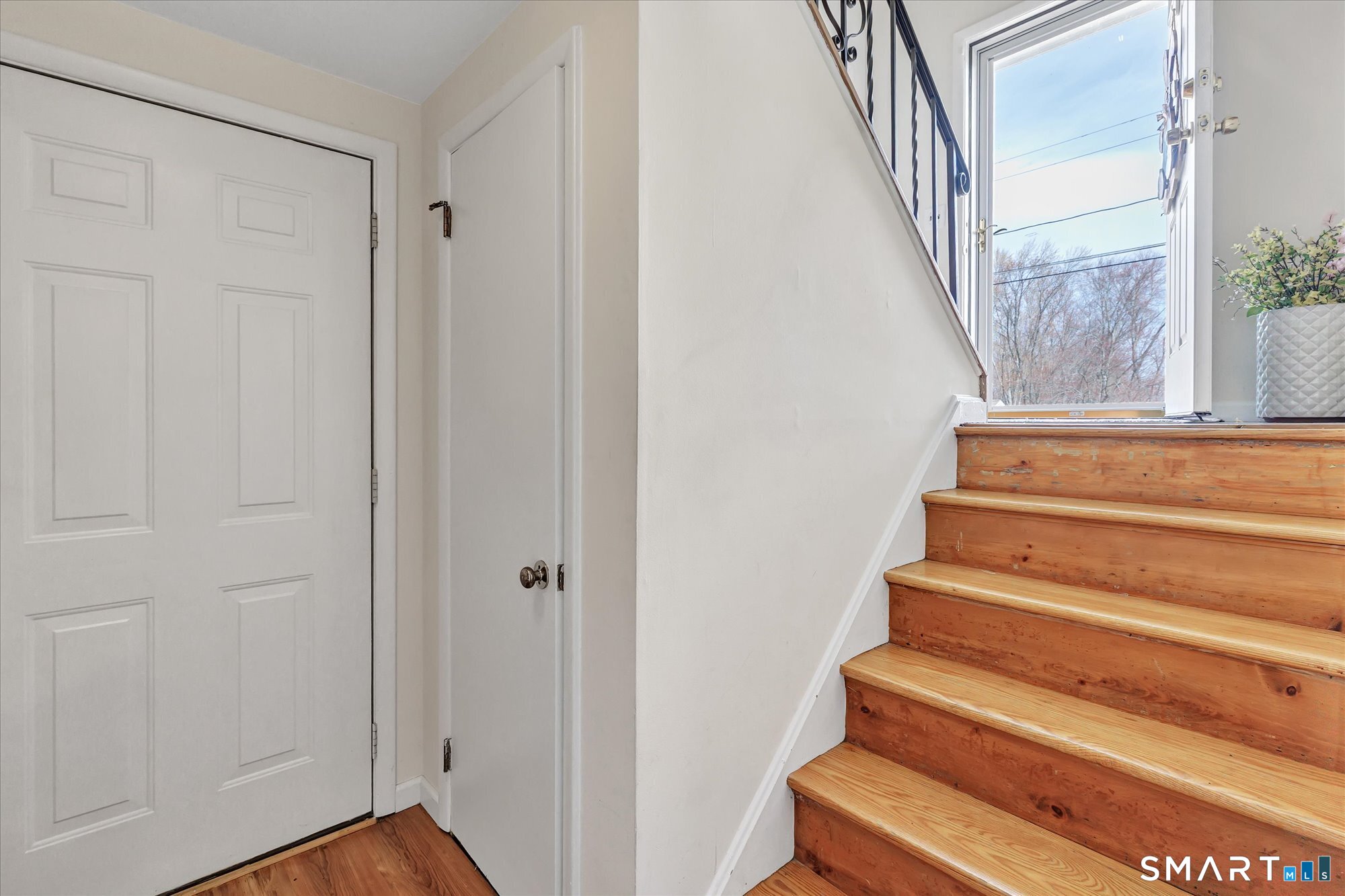 44 Meadowbrook Road Danbury CT 06811