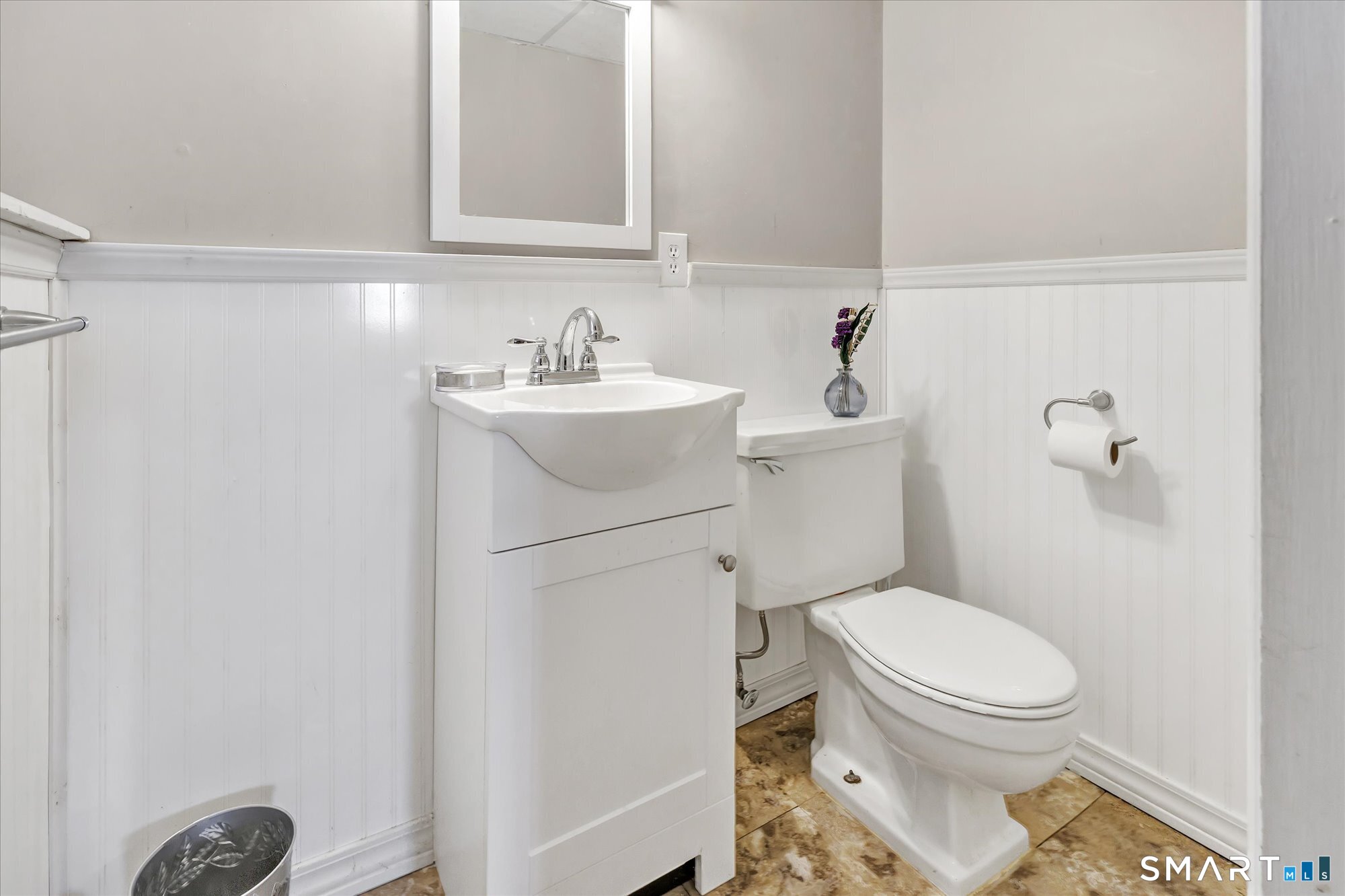 44 Meadowbrook Road Danbury CT 06811