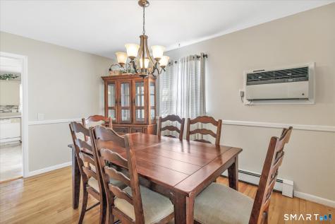 44 Meadowbrook Road Danbury CT 06811