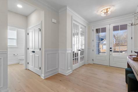 23 Summertime Circle Stonington CT 06379